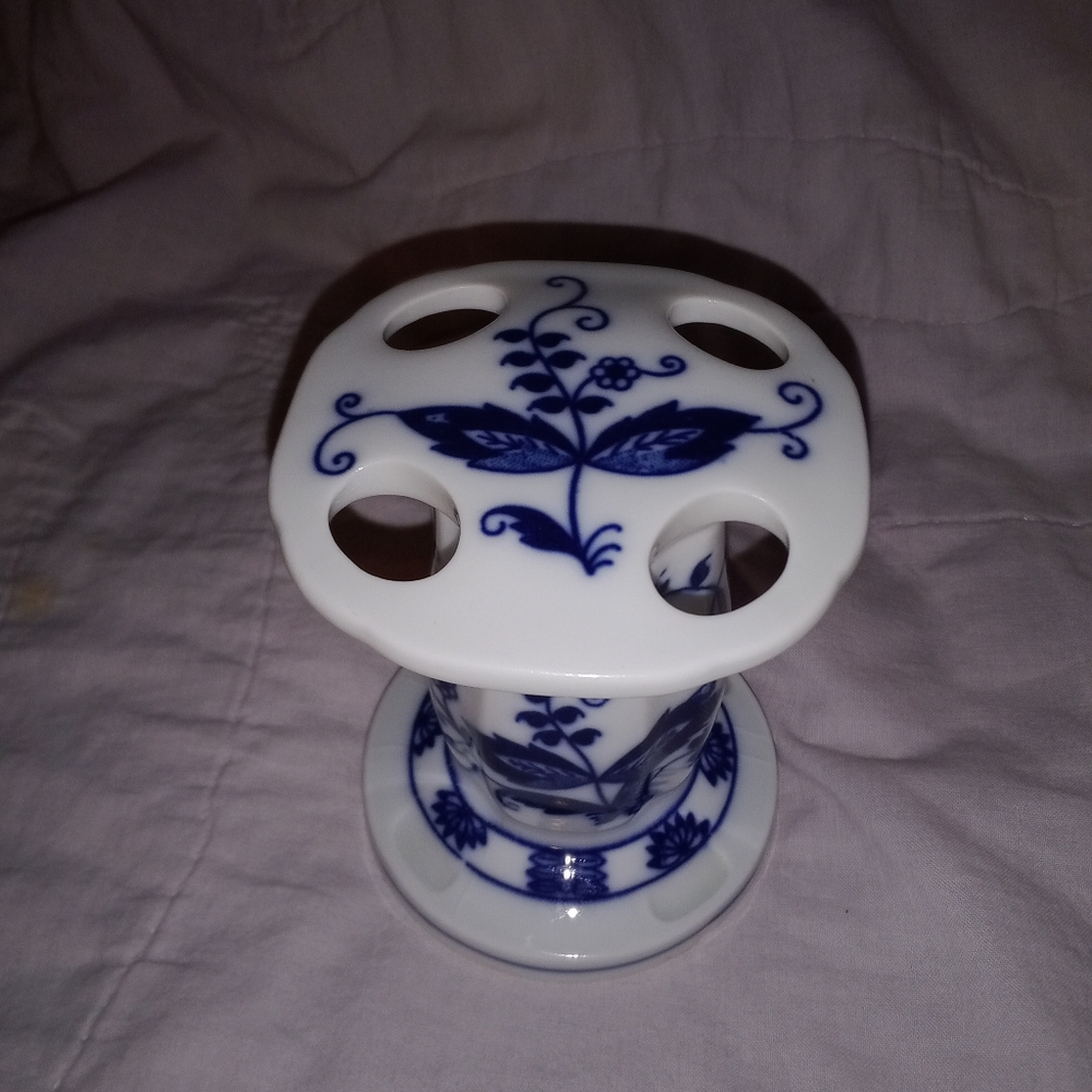 Vintage Vienna Woods Fine China Toothbrush Holder For Four